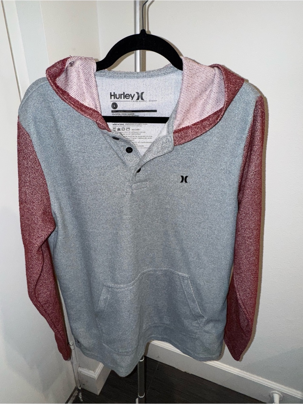Hurley Hooded Henley in Gray and Maroon Athleisure Comfort Two-tone Relaxed Fit